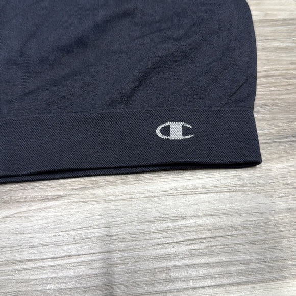 Champion Women's Black Racerback Sports Bra size medium - Picture 3 of 7